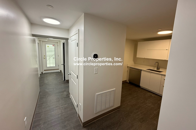 Call call or text Arezou at 617-584-7817 - Renovated 1 bed split(2 bedrooms) with washer and dryer in the unit!!!!