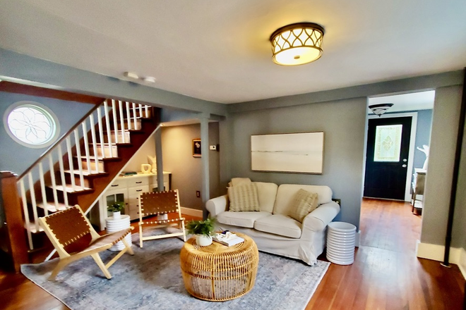 Living Room - Spacious Home in Convenient Location