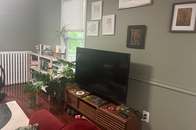 Living Room - Room + private bathroom in cozy home ($950 incl utilities)