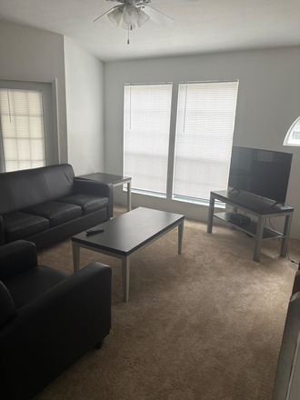 Living room - 1 1/2 month free Spyglass Apartments one bed one bath room spring semester