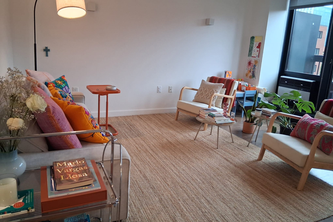 Living room - Duplex at HBS Campus Duplex