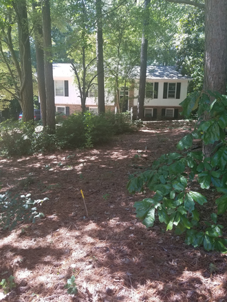 House view from street - Room For Rent in Quiet Home 3 miles from N.C. State