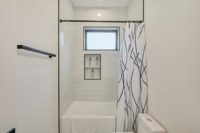 bathroom 2 - Near Biotechs & MIT: Cozy Condo w/ Fireplace