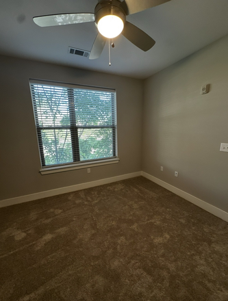 Bedroom - Bell Chapel Hill, 2 Bed 2 Bath in University Place Apartments
