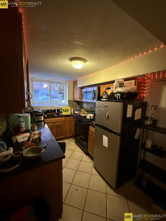 Kitchen - Comm Ave 2 Bed Condo