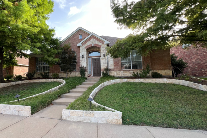 Front Elevation - Charming, Quiet, and Recently Renovated Single-Family Home in The Colony 75056