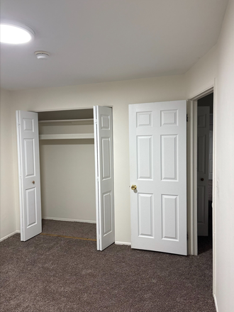 Bedroom - Capitol Villa Apartments, very close to campus