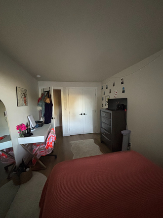Bedroom - Apartment Sublease