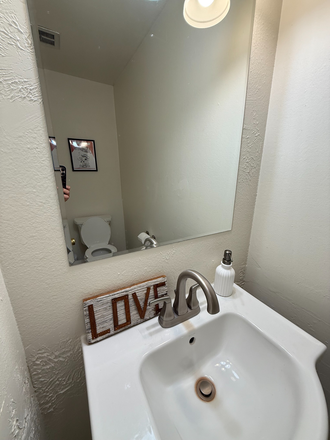 Downstairs Bathroom - Campus Townhouses