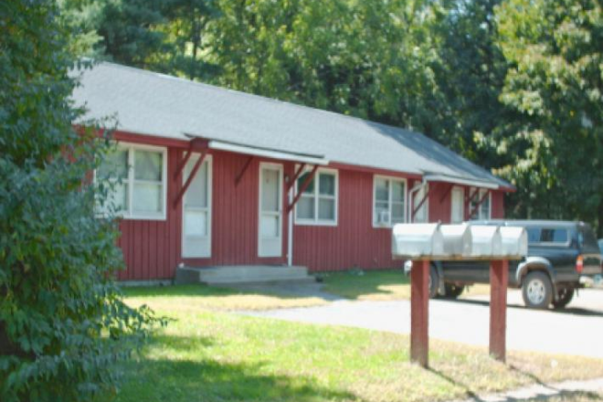 Apartment - 1 Bed/1 Bath- Ball Ln