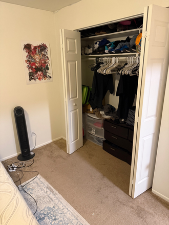 Closet - Timber Ridge Apartments