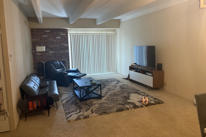 Living Room - Heritage Apartments 1 Bedroom