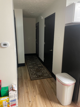 Hallway - Yugo Rivermarket Apartments