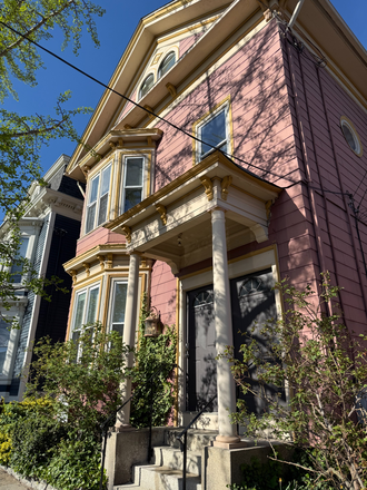 street view - 130 Vinton St Apt 2