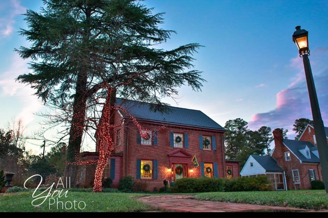Williamsburg Manor - Williamsburg Manor Bed & Breakfast
