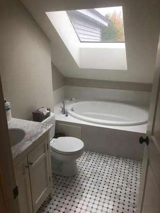 Bathroom - Crosby Road Penthouse 2 Bed 2 bath walk to BC.  Central AC. Parking available. No Broker Fee.