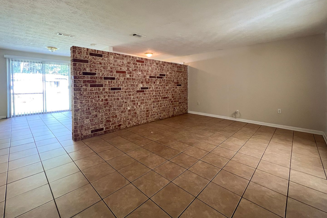 Photo - 3/2 House Near UF - Available mid-July 2026!