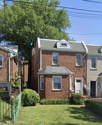  - Spacious NE DC Home Walking Distance to Blue/Silver Line