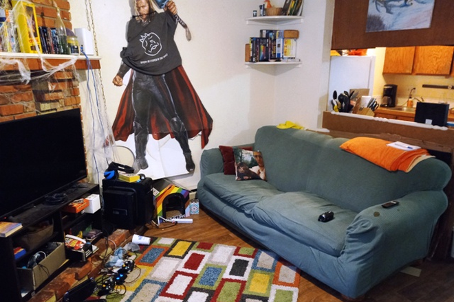 2537 Spruce #2 - living room - 4BR Downtown - AVAILABLE FOR AUGUST