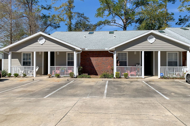  - 2166 - Magnolia Manor Apartments