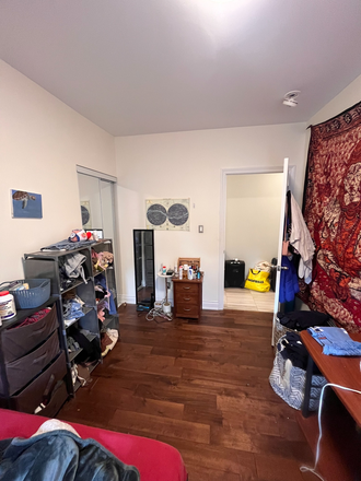 Bedroom 2 Furnished - Furnished Private Bedroom with 2 Roommates in Shared Floor // Sublet Winter 2026 Term in Annex