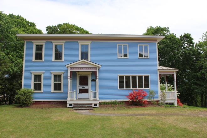 Exteriors - House close to campus