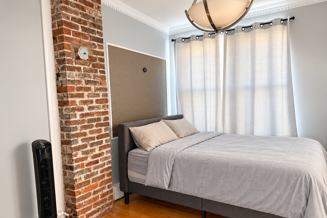 1 - Beacon Hill Close to Campus 1 bed unit walking distance to campus Apartments