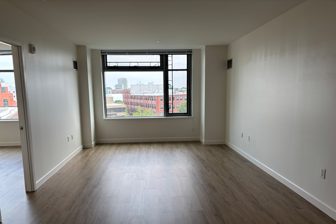 living room - 100 Landsdowne Apartments