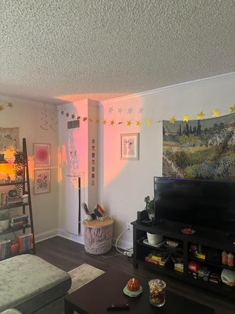 living room - Avalon at Foxhall