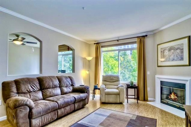 Living room - 9245 Regents Rd Condo Unit# M308