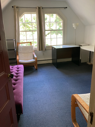 Bedroom 2 - 2 Bedroom Suite in beautiful Brookline home walking distance to HMS and Harvard Sq