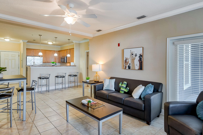 Living room - Lyons Corner Apartments