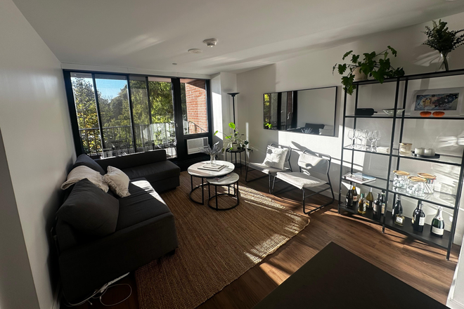 livingroom - 1 Bedroom Apartment on HBS Campus (2 Soldiers Field Park) 4th Floor Campus View