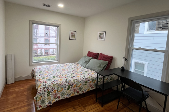 Bedroom - Furnished rooms in shared home-John St-Princeton