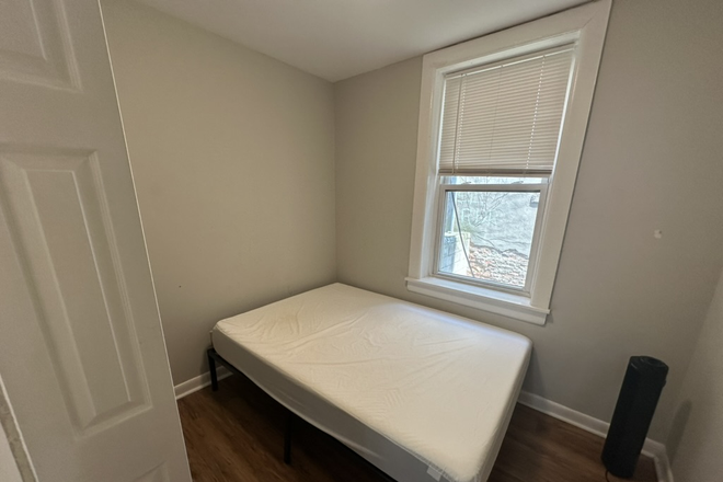 BEDROOM 1 - 145 Endicott Street, Apt A: Two bedroom apartment, AVAILABLE NOW North End