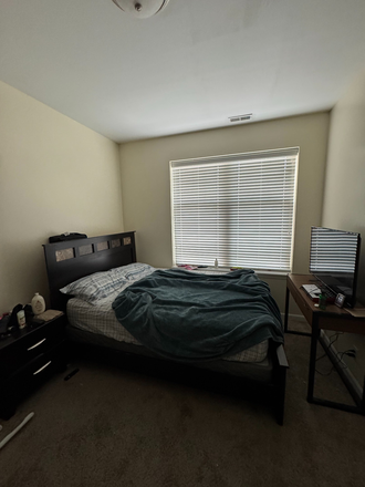 Bedroom - Summer Sublease for 1 room in 2Bd/2Br Apartments