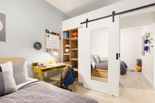 The Hub on Campus' picture of the layout of the bedroom. - The Hub At College Park