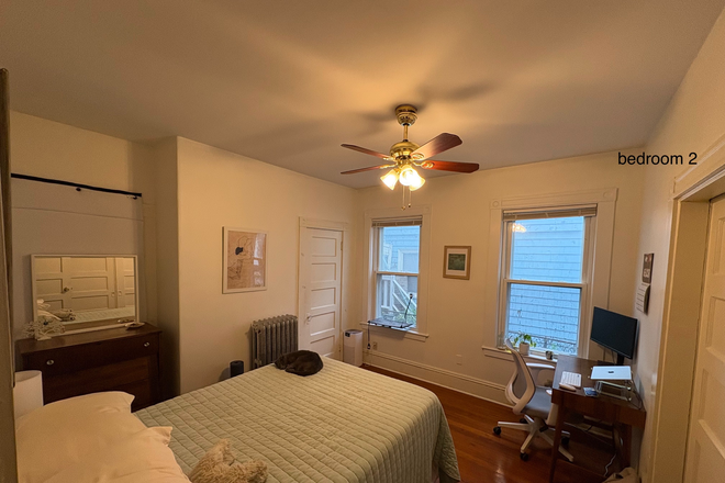 bedroom 2 - 3 rooms for summer sublet in a 3 bedroom 1.5 bath apartment in Cambridgeport