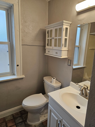 Bathroom - 6250 Clemens Ave Apartments