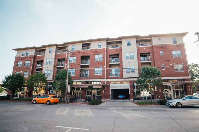 Exterior - Writers Square Apartments