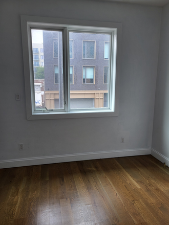 Bedroom for rent (pt1) - Brooklyn Apartment