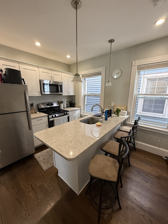 Kitchen - Beautiful Updated 3 Bedroom in Dorchester near Bus/Train Easy Commute to School!