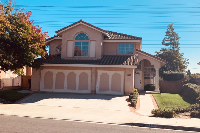  - Spacious 4BD/2.5BA Home in Chula Vista - $4,495/mo!!