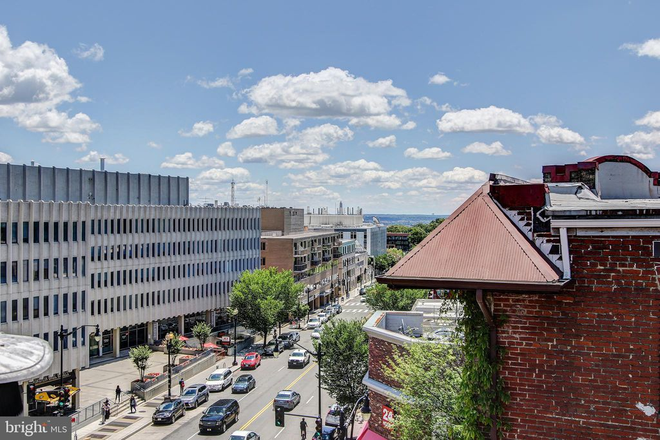 Rooftop view - Lovely and quiet 1 BDRM in Glover Park Condo
