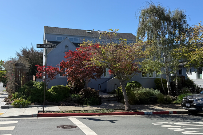 Outdoor view of house from Masonic Ave - Family home for sabbatical semester