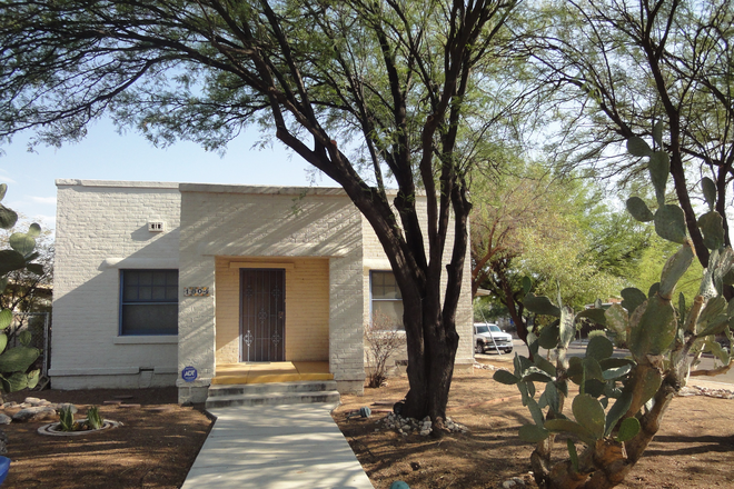 Front of house - 1804 E. 7th Street (rent includes all utilities)