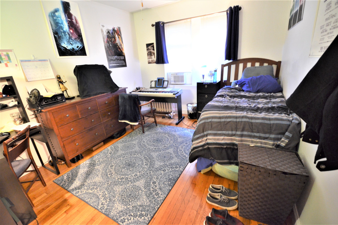 24 Haviland St. - Available for 9/01/2025 - Cozy 1 BR on Haviland! H&HWinc Great Loc!!! Apartments