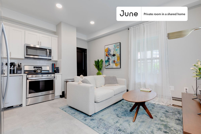 Photo - Private bedroom in 3 bed/1 bath Home