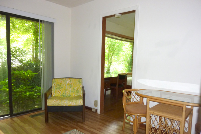 Main Room - Bordering Emory Campus