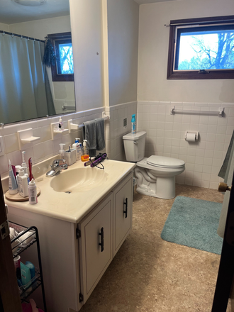 bathroom - Valley Property Management House